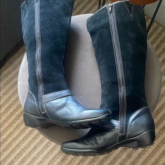 Naturalizer Black Jadis Suede Boots with Side Buckles Women's 8 - Picture 5 of 11